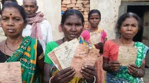 गुजरात में बीपीएल कार्ड गिरवी रखकर कर्ज ले रहे हैं गरीब