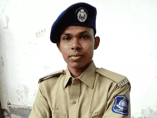 पीएम मोदी के बंदोबस्त से लौटते वक्त अज्ञात वाहन की चपेट में आने से पुलिसकर्मी की मौत