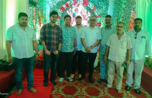 रोयल ग्रुप द्वारा ईश्वर नगर बर्फ फैक्ट्री मे महाप्रसाद का आयोजन किया गया