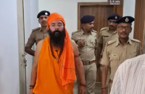 2004 के अपहरण और हत्या मामले में वांछित आरोपी बंटी पांडे को अल्मोड़ा जेल से कब्जे में लिया