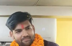 भाजपा के महासचिव ने अपने दोस्त के साथ मिलकर एक युवती को नशीला पेय पिलाया और फिर उसे OYO होटल में ले जाकर उसके साथ गैंगरेप किया।