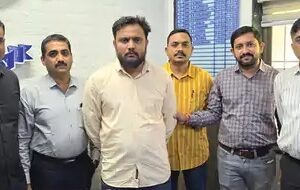 सूरत में नकली वीज़ा फैक्ट्री का पर्दाफाश फर्जी वीज़ा केस में ज़मानत पर