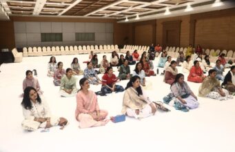 मैनिफ़ेस्टेशन एवं साउंड हीलिंग कार्यक्रम का हुआ आयोजन