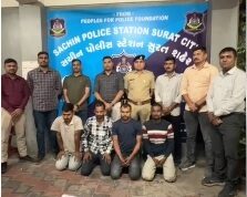 рд╕рдЪреАрди рдкреБрд▓рд┐рд╕ рдпреВрдХреЛ рдмреИрдВрдХ рдХреЗ ATM рдореЗрдВ рдЧреНрд░рд╛рд╣рдХреЛрдВ рдХреЛ рдардЧрдХрд░ рдкреИрд╕реЗ рдЪреЛрд░реА рдХрд░рдиреЗ рдХреА рдПрдХ рдЕрдиреЛрдЦреА рдореЙрдбрд╕ рдСрдкрд░реЗрдВрдбреА рдХрд╛ рдЦреБрд▓рд╛рд╕рд╛ рдХрд┐рдпрд╛