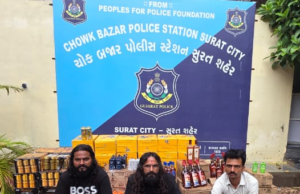 चौकबाजार थाना क्षेत्र में स्टेट मॉनिटरिंग सेल की कार्रवाई, अवैध शराब भंडारण और वितरण नेटवर्क का भंडाफोड़ SURAT