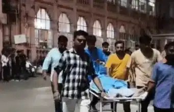 भावनगर में नकली “रॉयल स्टैग” शराब ने 9 लोगों की जान ली,स्थानीय पुलिस ने गृह विभाग को अंधेरे में रखा- SMC जांच में जुटी, 4 पुलिसकर्मी सस्पेंड