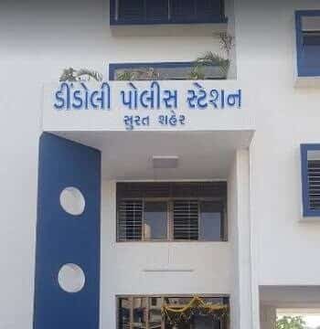 सूरत के डिंडोली में बंद कमरे से 30 वर्षीय युवक का शव मिलने से सनसनी, सिर पर चोट के निशान; मध्य प्रदेश के तीन रूममेट्स लापता, पुलिस जांच में जुटी।